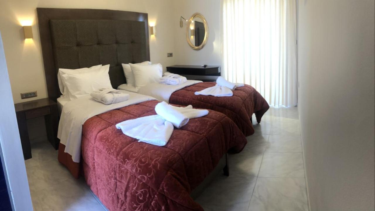 Ellinis Hotel La Canea Esterno foto